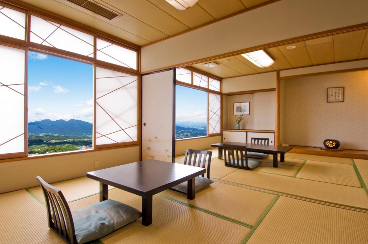 Ikaho Syusuien Hotel Shibukawa Buitenkant foto