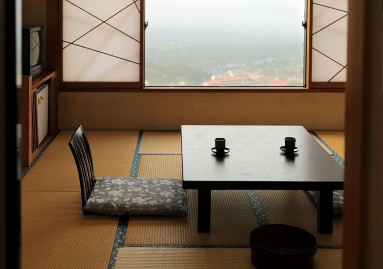Ikaho Syusuien Hotel Shibukawa Buitenkant foto